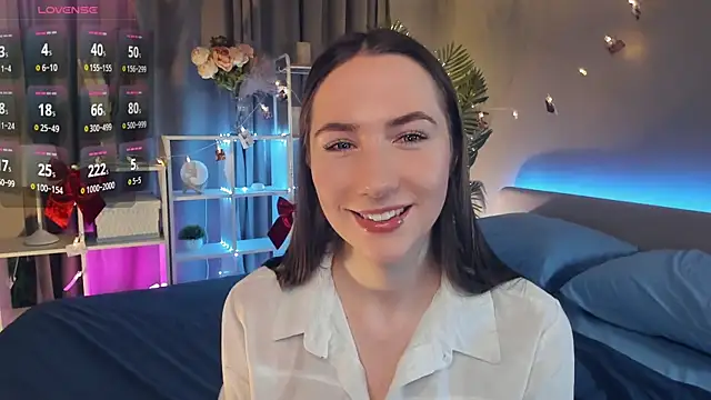 Kira mindnes online show from March 16, 2025, 12:12 am