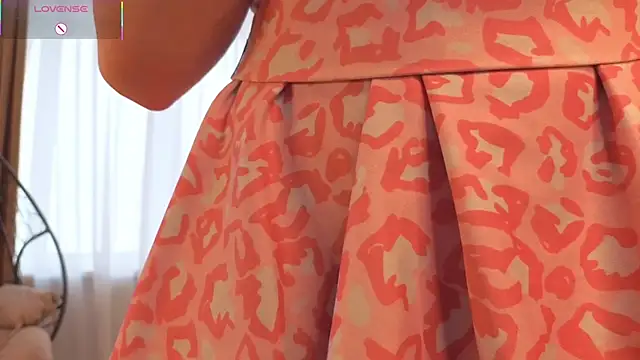 Kira mindnes online show from January 19, 2026, 6:39 am