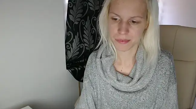 ElssaRush online show from March 8, 2025, 11:16 am