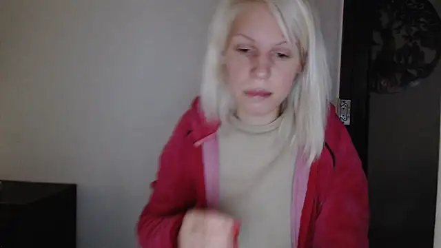 ElssaRush online show from October 2, 2025, 6:09 am