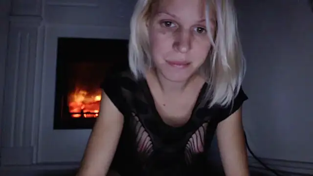 ElssaRush online show from November 2, 2025, 6:21 pm