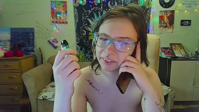 Lil foxxx online show from March 22, 2025, 5:09 pm