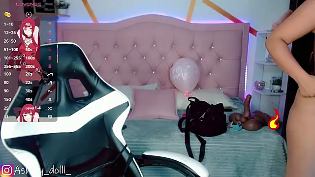 Ashley dolll online show from November 5, 2025, 9:04 pm