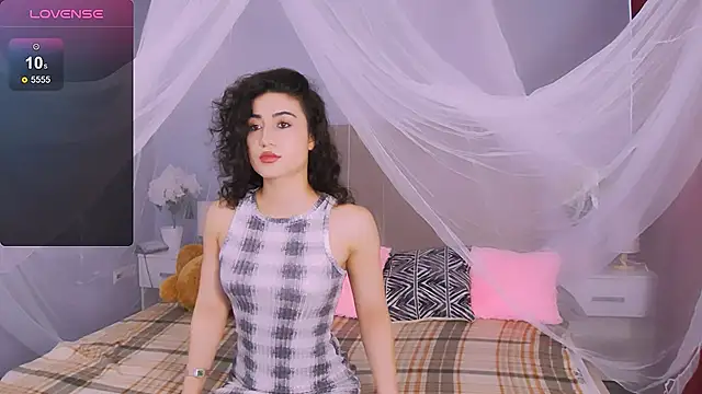 Maya Rogerss online show from June 5, 2026, 2:45 pm