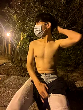 chipboo online show from September 14, 2025, 12:15 pm