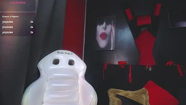 Snapshot of sweet__thang chatting on March 18, 2025, 9:52 am sweet thang online show from March 18, 2025, 9:52 am