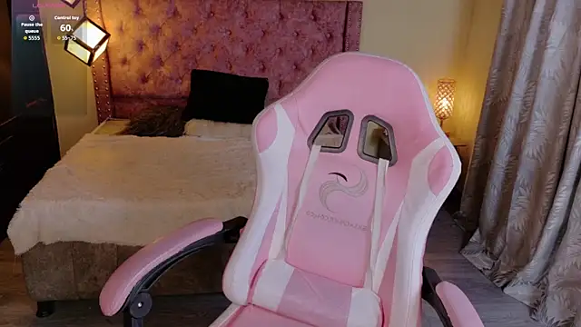 Snapshot of sweet__thang chatting on September 25, 2025, 11:52 pm sweet thang online show from September 25, 2025, 11:52 pm