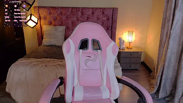 Snapshot of sweet__thang chatting on October 9, 2025, 4:32 am sweet thang online show from October 9, 2025, 4:32 am