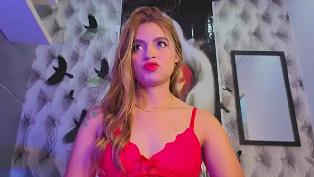  Gabytaylor online show from October 24, 2025, 11:39 am