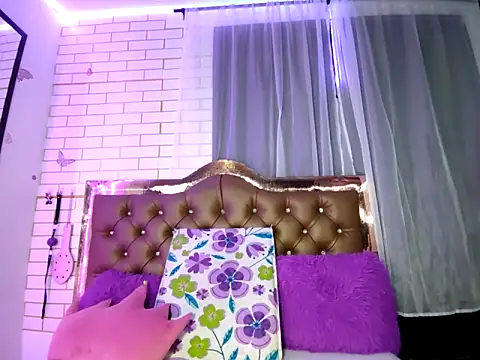 ANDROMEEDA online show from April 3, 2026, 9:51 am