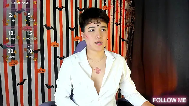 emma cute7 online show from October 19, 2025, 2:45 am