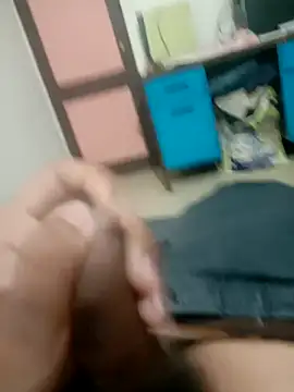 Snapshot of roney110 chatting on March 9, 2025, 1:56 am roney110 online show from March 9, 2025, 1:56 am