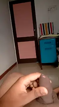 Snapshot of roney110 chatting on March 21, 2025, 10:17 am roney110 online show from March 21, 2025, 10:17 am