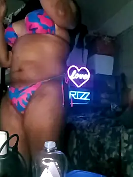 GardeniaFields online show from October 10, 2025, 6:45 am