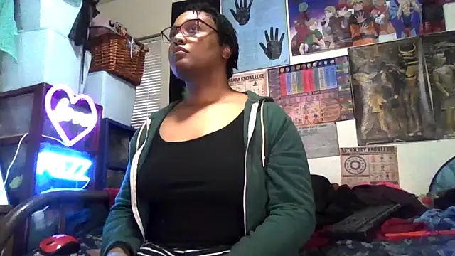 GardeniaFields online show from October 18, 2025, 10:32 pm