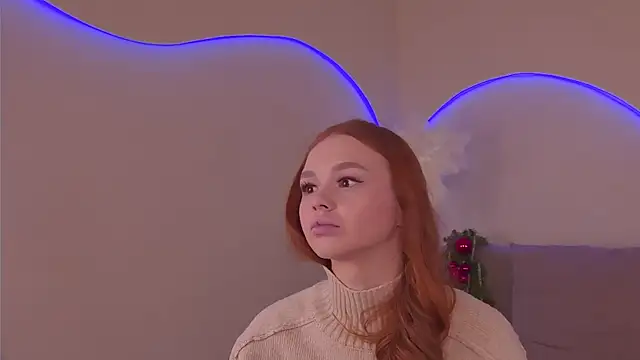 MiraBliss online show from December 14, 2025, 6:34 pm