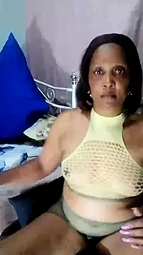 JuicyBigClitt online show from October 17, 2025, 8:00 pm