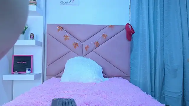 eva sin18 online show from September 11, 2025, 11:05 pm