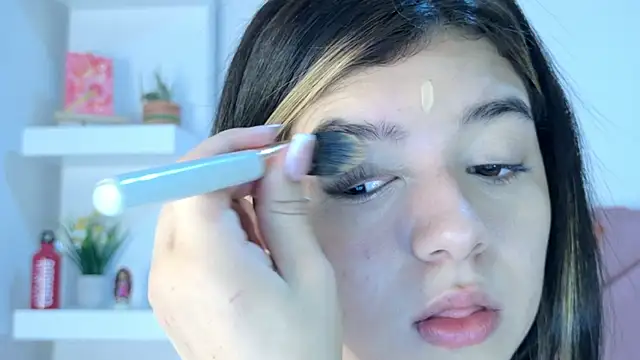 eva sin18 online show from October 6, 2025, 11:13 pm