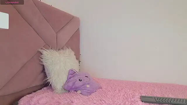 eva sin18 online show from February 24, 2026, 11:14 pm