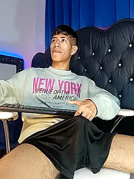 dareck 18 online show from October 4, 2025, 3:10 pm