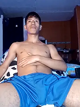 dareck 18 online show from April 12, 2026, 1:21 am