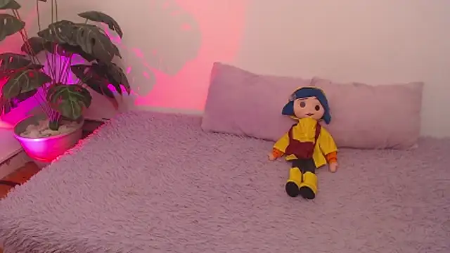 wet valery online show from April 19, 2026, 12:04 pm