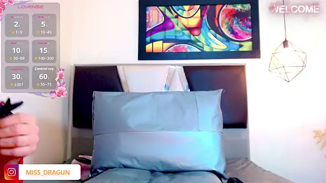 alexsandra kiss online show from October 10, 2025, 11:20 am