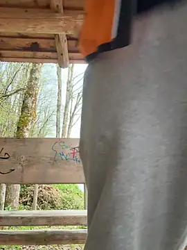 Buroo97 online show from April 19, 2026, 5:12 pm