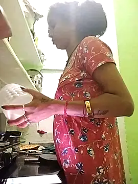 Hotty-Nidhi online show from March 22, 2025, 1:41 pm