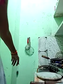 Hotty-Nidhi online show from September 9, 2025, 3:55 pm