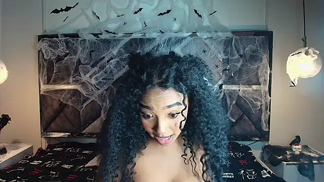 charlotte walker1 online show from October 12, 2025, 3:16 am