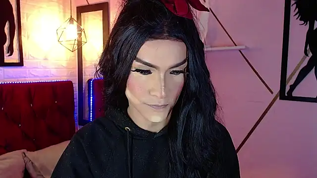 agatha rodriguez online show from October 27, 2025, 7:29 pm