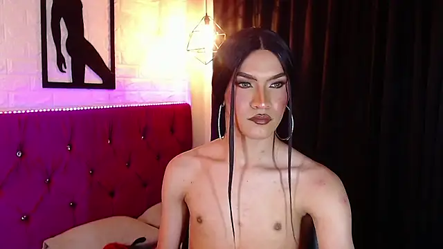 agatha rodriguez online show from April 18, 2026, 7:07 pm