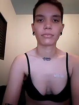 Snapshot of edi999 chatting on October 11, 2025, 5:55 pm edi999 online show from October 11, 2025, 5:55 pm