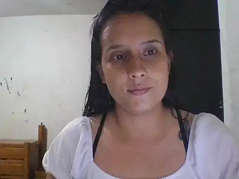 charlotte2351 online show from March 10, 2025, 1:10 pm