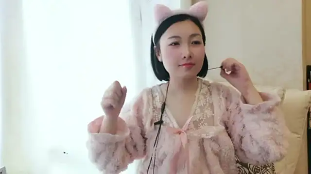 Rachel-6600 online show from February 10, 2026, 3:32 am