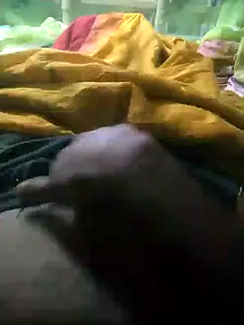 Suvo77Midnight online show from November 7, 2025, 5:24 pm