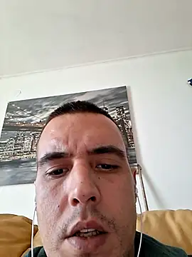 marco199077 online show from March 19, 2026, 10:41 am