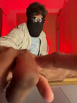 nightlife  12 online show from November 30, 2025, 2:32 pm