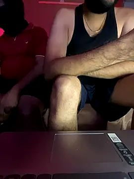 nightlife  12 online show from December 3, 2025, 1:20 pm