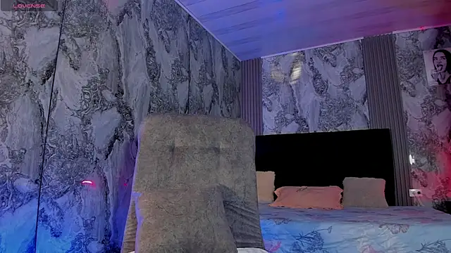 AshleyVega01 online show from October 24, 2025, 2:46 pm