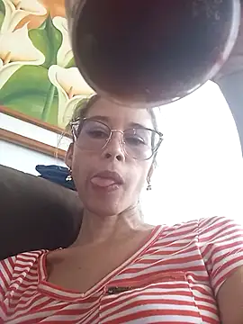 Snapshot of Sexi_girl29 chatting on July 14, 2026, 3:51 pm Sexi girl29 online show from July 14, 2026, 3:51 pm
