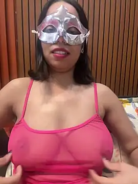 lustyindiancouple online show from March 21, 2025, 6:51 pm