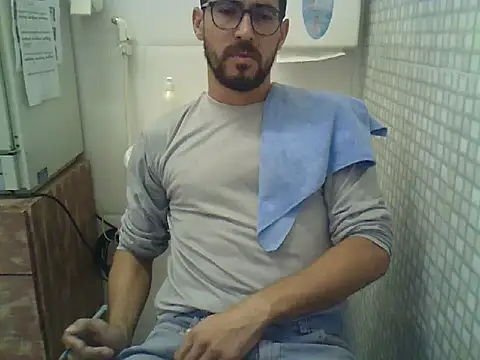 pdasgyn online show from October 3, 2025, 12:46 pm