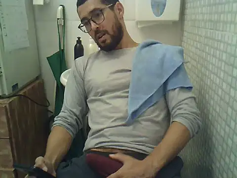 pdasgyn online show from February 12, 2026, 12:55 pm