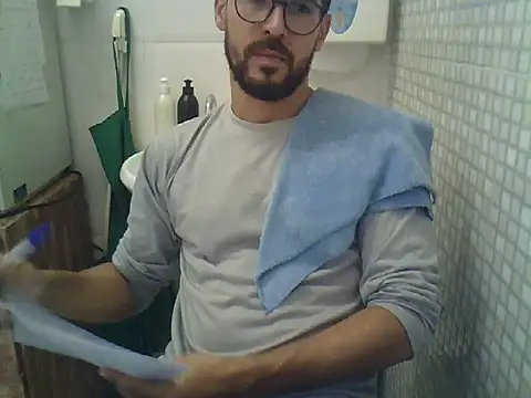 pdasgyn online show from March 5, 2026, 1:18 pm