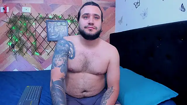 EmilyandChristianTattoos online show from November 6, 2025, 11:15 pm