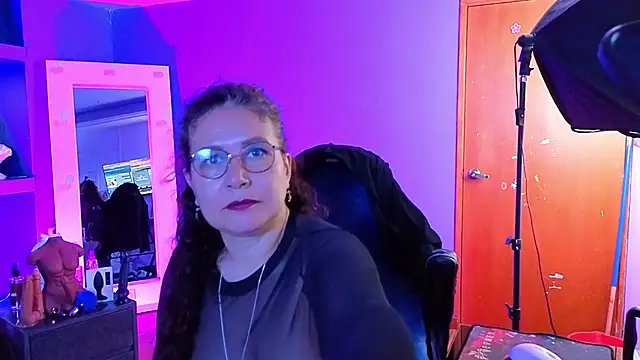 cory chasecol888 online show from April 25, 2026, 5:10 am