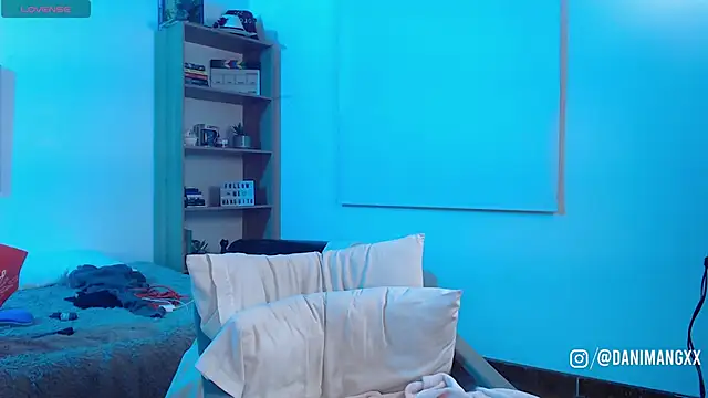 Soy mangx online show from October 10, 2025, 2:10 am